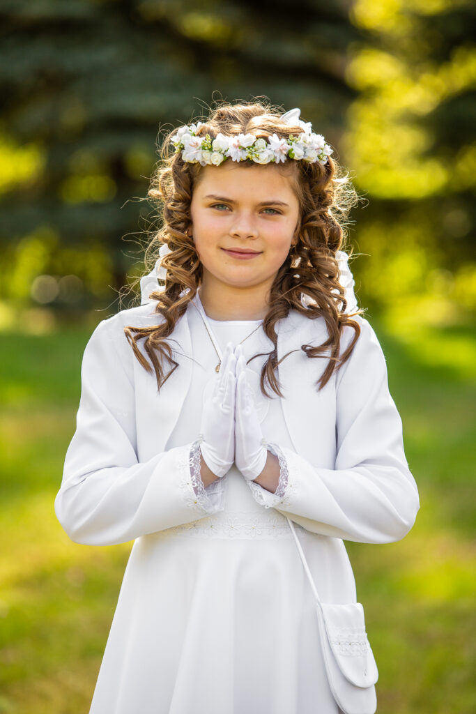 Fotograf na komunię grupową w parafii dla dzieci klas 3 szkoły podstawowej w Krośnie Odrzańskim